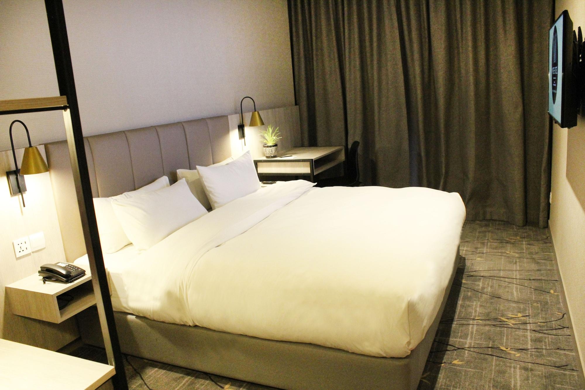 Mtree Hotel Пучонг Екстер'єр фото