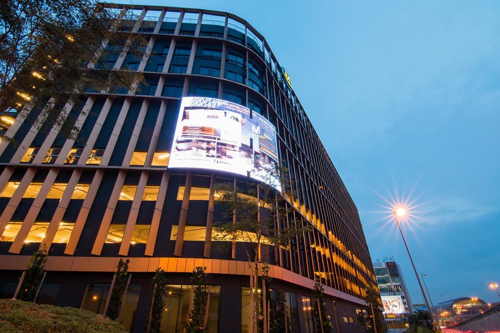 Mtree Hotel Пучонг Екстер'єр фото
